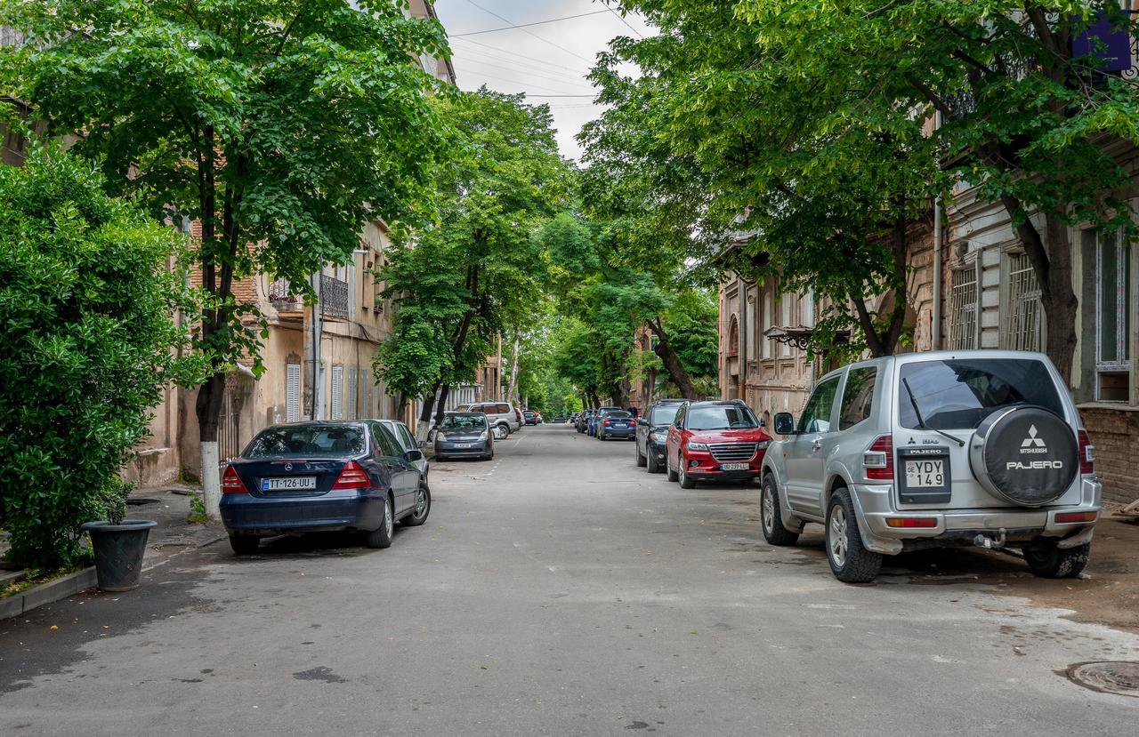 Golden Smart'S Apartment Тбілісі Екстер'єр фото